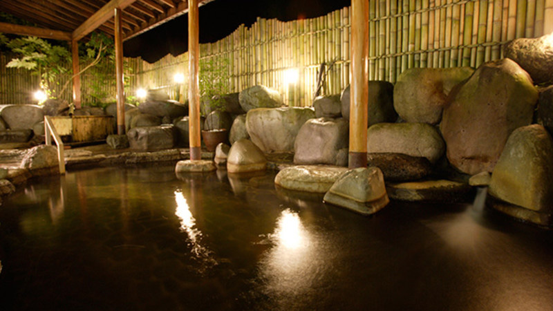 「ロッテ・ガーナ presents
FM FUJI/FM NACK5/FM yokohama/bayfm 
４局合同リスナーツアーin上越国際スキー場」現地レポーターファミリー募集