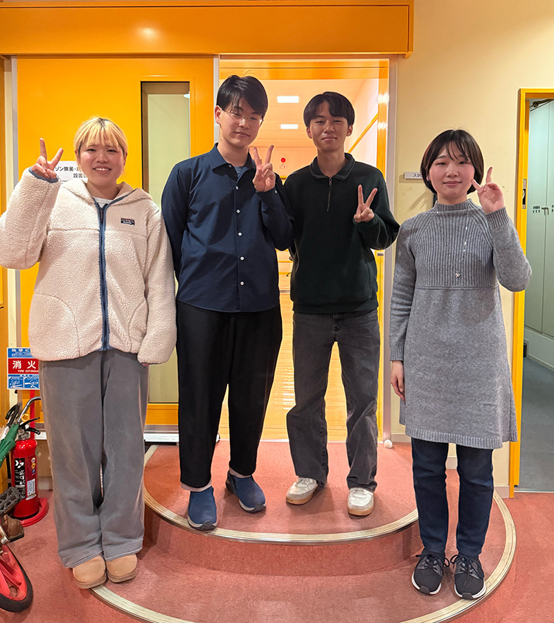 D studioメンバーの大学生のみなさん